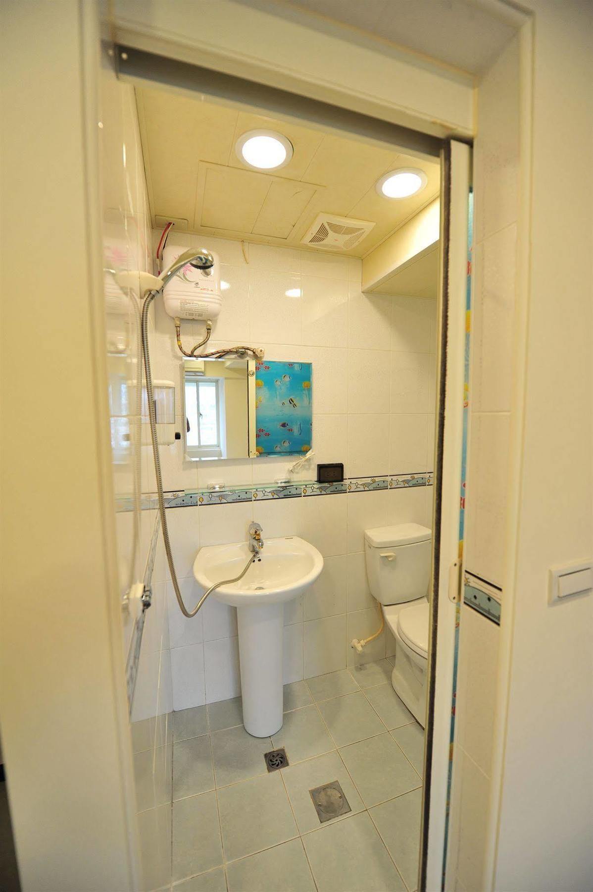 Ezbookers Dunhua Hotel Đài Bắc Ngoại thất bức ảnh